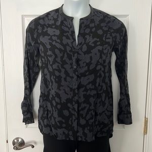 EUC Bongo collarless animal print top